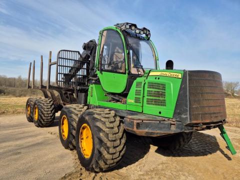 John Deere 1210E