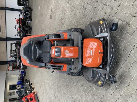 Husqvarna RC 320Ts AWD 112Cm klippbord