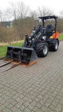 Kubota RT270-2 foldbar