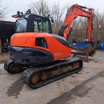 Kubota KX080-4