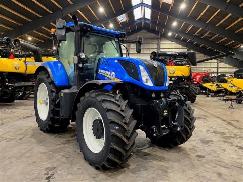 New Holland T7.215 S 